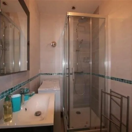Apartment 100 M De La Plage T3 Duplex 1